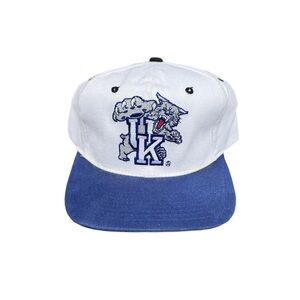 Vintage Starter Kentucky Wildcats Two Toned Hat